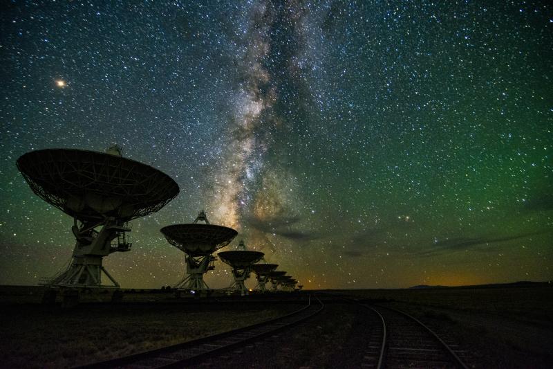 radio telescopes, VLA